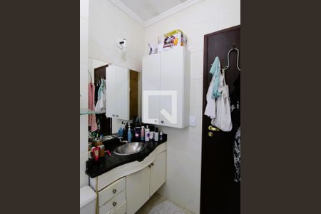 Casa à venda com 178m², 3 quartos e 3 vagasBanheiro da Suíte