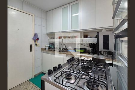 Apartamento à venda com 80m², 2 quartos e 1 vagaCozinha