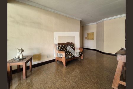 Apartamento à venda com 80m², 2 quartos e 1 vagaHall de entrada