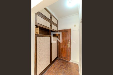 Corredor de Entrada de apartamento para alugar com 2 quartos, 70m² em Santa Cecília, São Paulo
