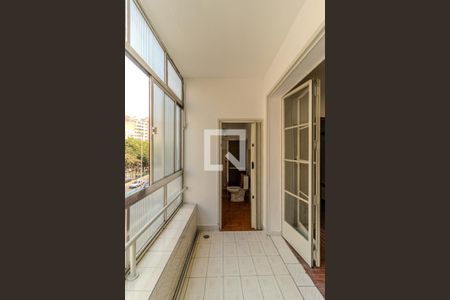 Varanda de apartamento para alugar com 2 quartos, 70m² em Santa Cecília, São Paulo
