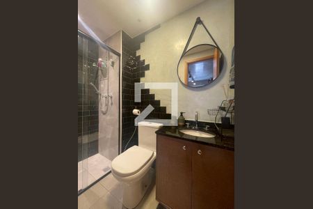 Apartamento à venda com 58m², 2 quartos e 1 vagaBanheiro da Suíte