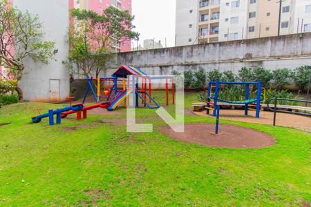 Apartamento à venda com 70m², 2 quartos e 2 vagas Apartamento à venda com 70m², 2 quartos e 2 vagasÁrea comum - Playground