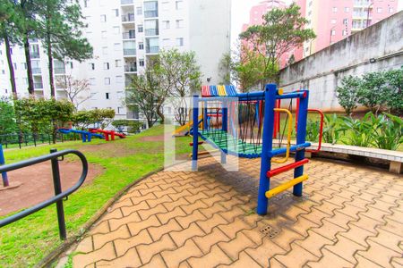 Apartamento à venda com 70m², 2 quartos e 2 vagas Apartamento à venda com 70m², 2 quartos e 2 vagasÁrea comum - Playground