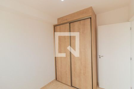 Quarto 1 de apartamento para alugar com 2 quartos, 34m² em Jardim Promissão, São Paulo