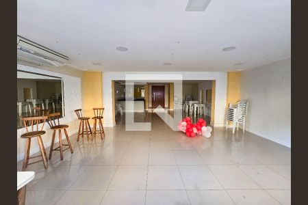 Apartamento à venda com 97m², 3 quartos e 1 vagaÁrea comum - Salão de festas