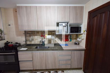 Apartamento à venda com 97m², 3 quartos e 1 vagaCozinha - Armários