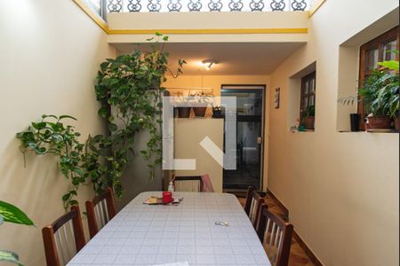 Casa à venda com 237m², 3 quartos e 3 vagas Casa à venda com 237m², 3 quartos e 3 vagasSala de jantar