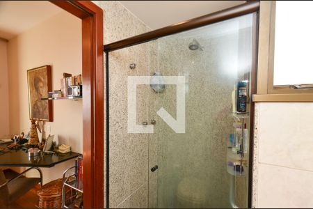 Apartamento para alugar com 144m², 3 quartos e 3 vagas Apartamento para alugar com 144m², 3 quartos e 3 vagasBanheir suite