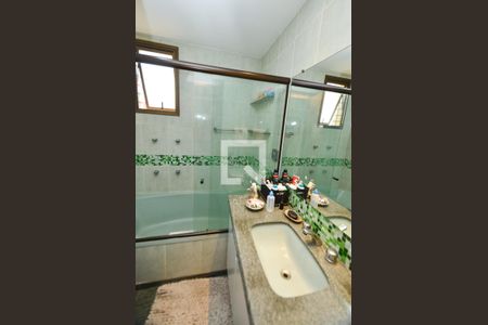 Apartamento para alugar com 144m², 3 quartos e 3 vagas Apartamento para alugar com 144m², 3 quartos e 3 vagasBanheiro social