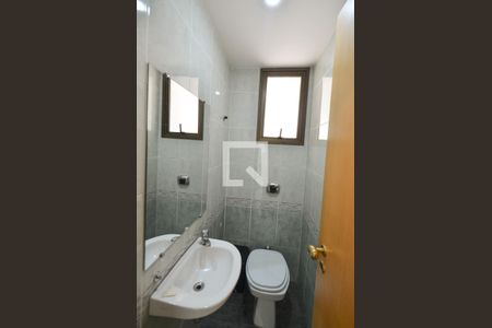 Apartamento para alugar com 144m², 3 quartos e 3 vagas Apartamento para alugar com 144m², 3 quartos e 3 vagasÁrea comum