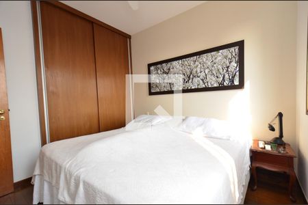 Apartamento para alugar com 144m², 3 quartos e 3 vagas Apartamento para alugar com 144m², 3 quartos e 3 vagasQuarto1