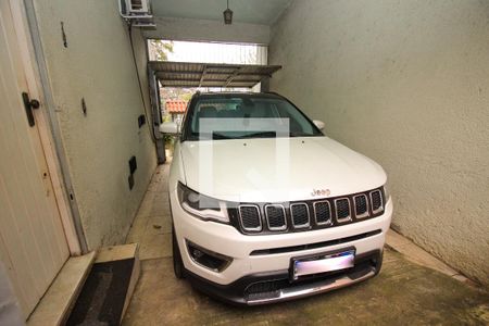 Casa à venda com 129m², 3 quartos e 2 vagasGaragem