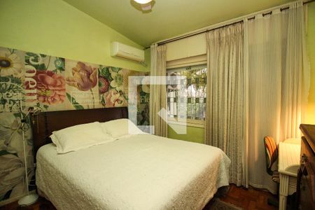 Casa à venda com 129m², 3 quartos e 2 vagasQuarto1