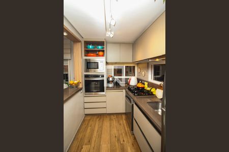 Casa à venda com 129m², 3 quartos e 2 vagasCozinha