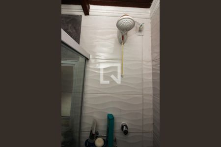 Casa à venda com 129m², 3 quartos e 2 vagasBanheiro da Suíte