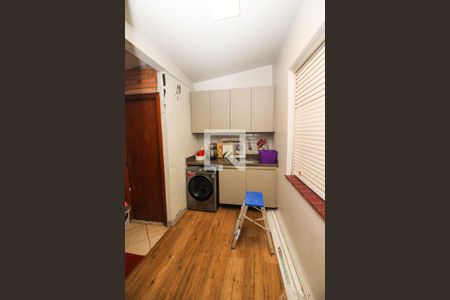 Casa à venda com 129m², 3 quartos e 2 vagasÁrea de Serviço