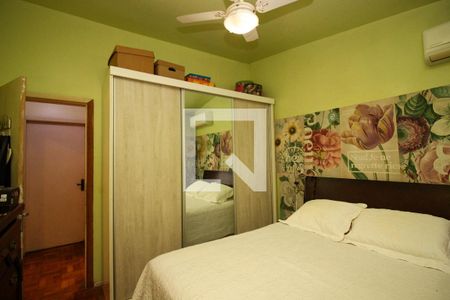 Casa à venda com 129m², 3 quartos e 2 vagasQuarto1