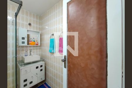 Apartamento à venda com 100m², 3 quartos e 1 vagaBanheiro Corredor