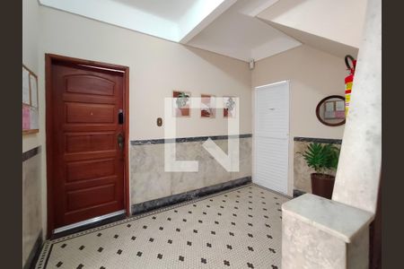 Apartamento à venda com 100m², 3 quartos e 1 vagaFachada e portaria