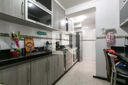 Casa de condomínio à venda com 109m², 3 quartos e 2 vagas Casa de condomínio à venda com 109m², 3 quartos e 2 vagasCozinha - Armários