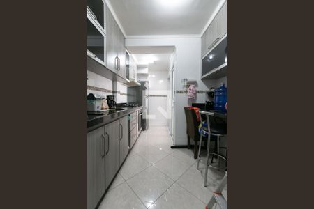 Casa de condomínio à venda com 109m², 3 quartos e 2 vagas Casa de condomínio à venda com 109m², 3 quartos e 2 vagasCozinha - Armários