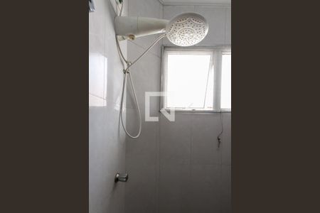 Casa de condomínio à venda com 109m², 3 quartos e 2 vagas Casa de condomínio à venda com 109m², 3 quartos e 2 vagasChuveiro