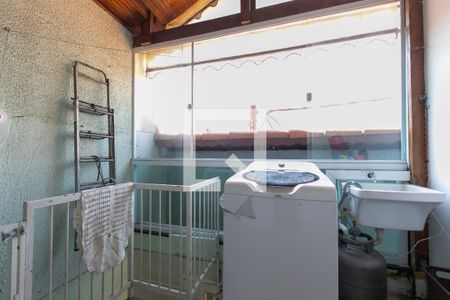 Casa de condomínio à venda com 109m², 3 quartos e 2 vagas Casa de condomínio à venda com 109m², 3 quartos e 2 vagasÁrea de Serviço