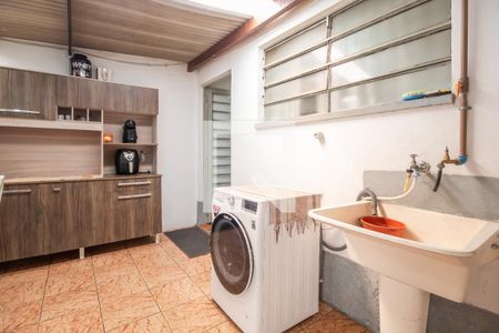 Casa à venda com 150m², 2 quartos e 2 vagasÁrea Externa e de Serviço