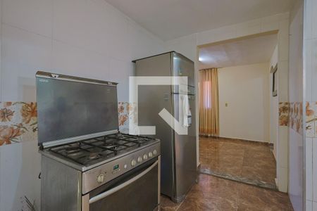 Casa à venda com 200m², 3 quartos e 2 vagas Casa à venda com 200m², 3 quartos e 2 vagasCozinha