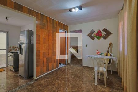 Casa à venda com 200m², 3 quartos e 2 vagas Casa à venda com 200m², 3 quartos e 2 vagasCopa