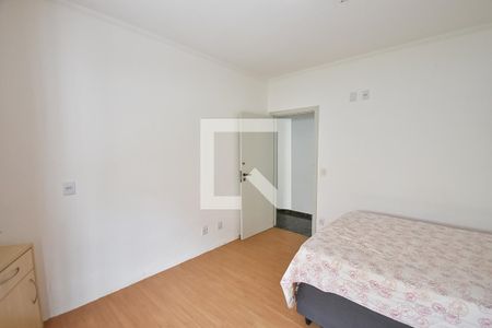 Quarto 1 de casa à venda com 3 quartos, 209m² em Vila Monumento, São Paulo