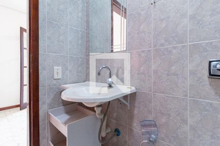 Casa à venda com 126m², 3 quartos e 2 vagasBanheiro da suíte