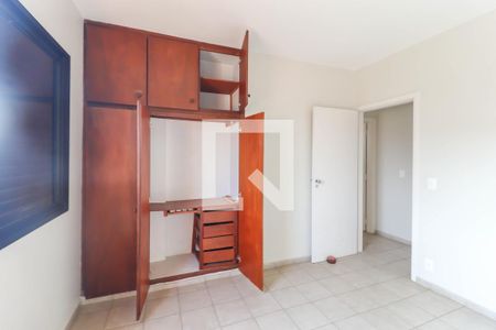Apartamento à venda com 119m², 3 quartos e 2 vagas Apartamento à venda com 119m², 3 quartos e 2 vagasQuarto