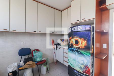 Apartamento à venda com 119m², 3 quartos e 2 vagas Apartamento à venda com 119m², 3 quartos e 2 vagasCozinha e Área de Serviço