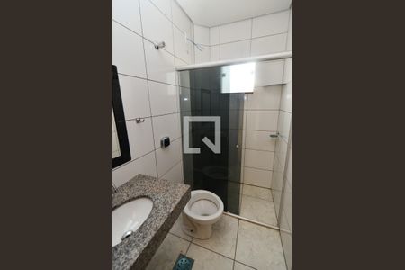 Banheiro social de apartamento para alugar com 2 quartos, 56m² em Vera Cruz, Belo Horizonte