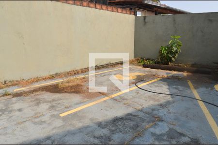 Garagem de apartamento para alugar com 2 quartos, 56m² em Vera Cruz, Belo Horizonte