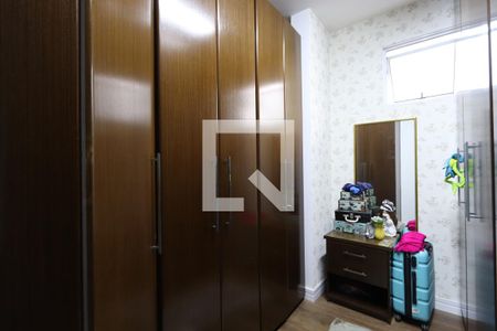 Casa à venda com 350m², 4 quartos e 3 vagasCloset da Suíte