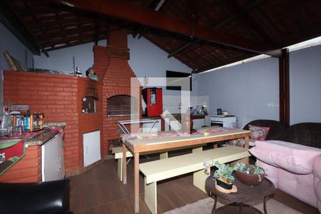 Casa à venda com 350m², 4 quartos e 3 vagasÁrea Gourmet