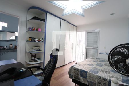 Casa à venda com 350m², 4 quartos e 3 vagasQuarto 2