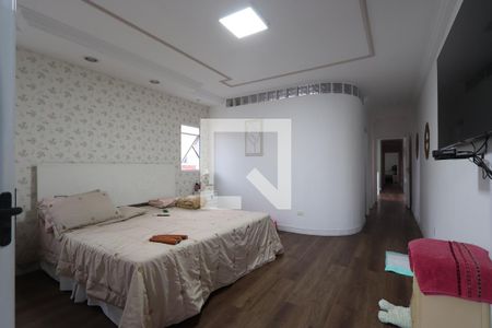 Suíte de casa à venda com 4 quartos, 350m² em Chácara Mafalda, São Paulo