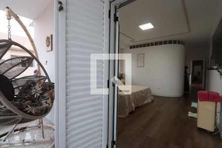 Casa à venda com 350m², 4 quartos e 3 vagasVaranda da Suíte