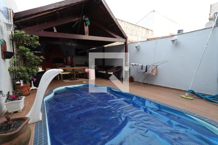 Casa à venda com 350m², 4 quartos e 3 vagasPiscina