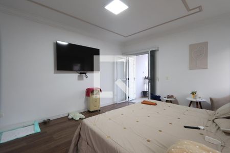 Suíte de casa à venda com 4 quartos, 350m² em Chácara Mafalda, São Paulo