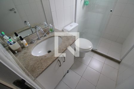 Apartamento à venda com 96m², 2 quartos e 2 vagasBanheiro 2