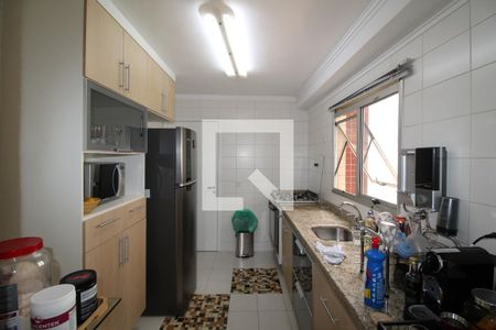 Apartamento à venda com 96m², 2 quartos e 2 vagasCozinha