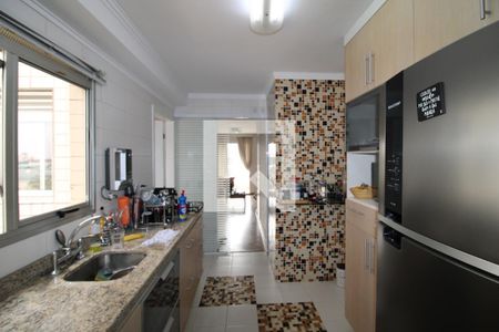 Apartamento à venda com 96m², 2 quartos e 2 vagasCozinha