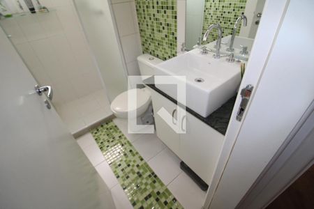 Apartamento à venda com 96m², 2 quartos e 2 vagasBanheiro 1