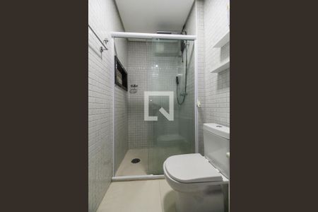 Apartamento para alugar com 50m², 1 quarto e 1 vaga Apartamento para alugar com 50m², 1 quarto e 1 vagaDetalhe do banheiro