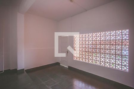 Casa para alugar com 80m², 2 quartos e 1 vaga Casa para alugar com 80m², 2 quartos e 1 vagaÁrea de Serviço